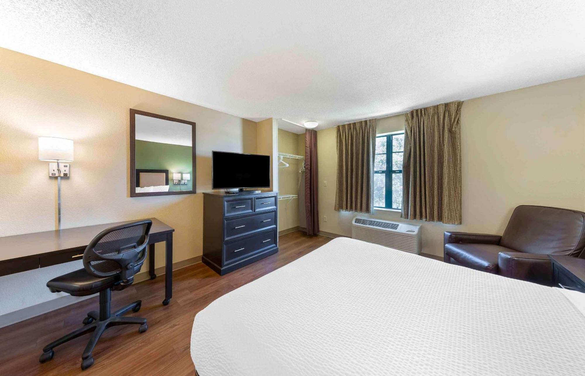 Extended Stay America Select Suites - Indianapolis - North - Carmel Eksteriør bilde